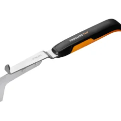Kiveystenpuhdistusrauta Fiskars Xact