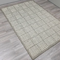 Matto Village's 200 x 290 cm Cube ruskea