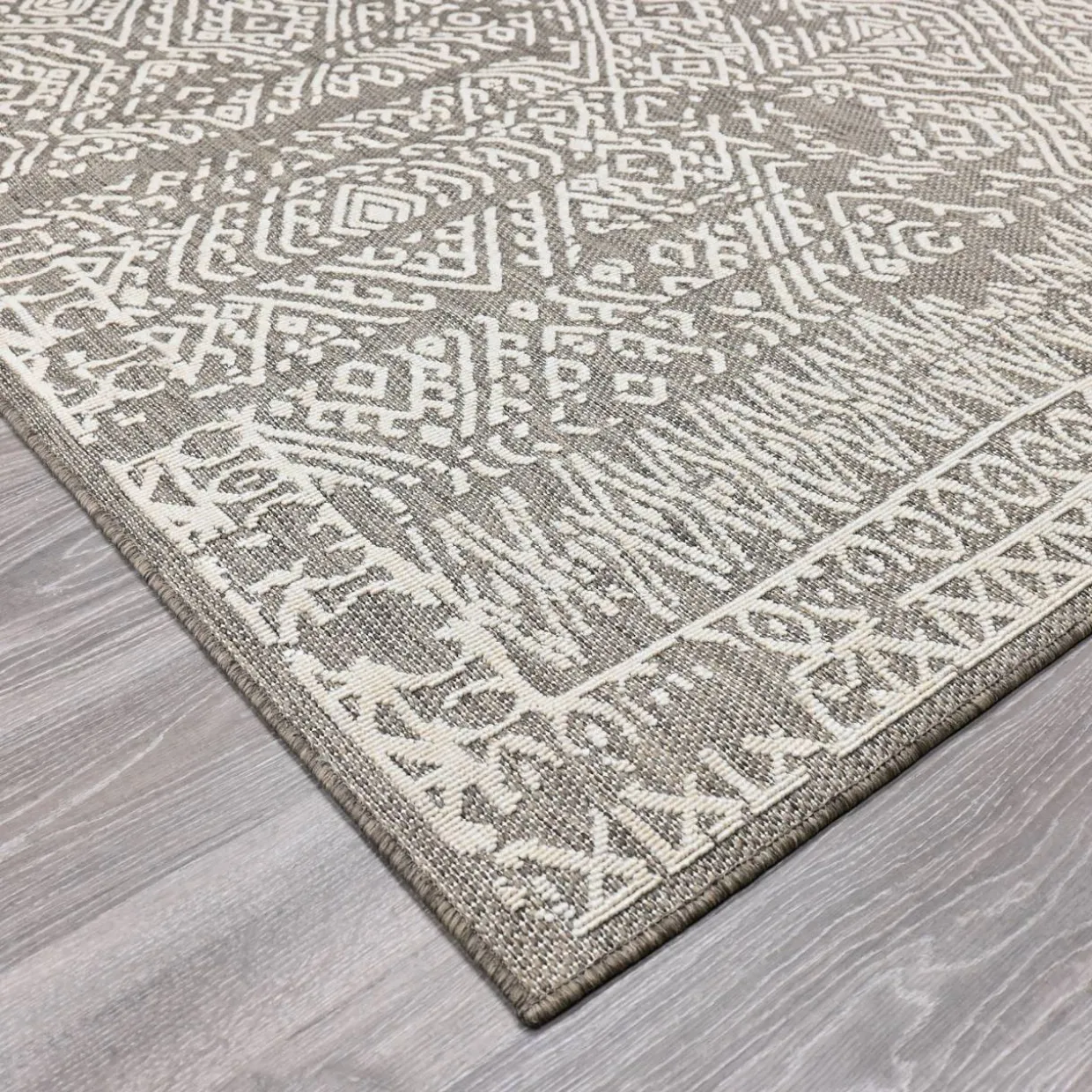 Matto Village's 80 x 200 cm Friida ruskea