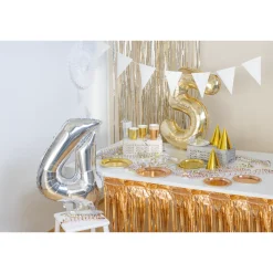 Pahvilautanen Let's Party 8 kpl 18 cm hopea