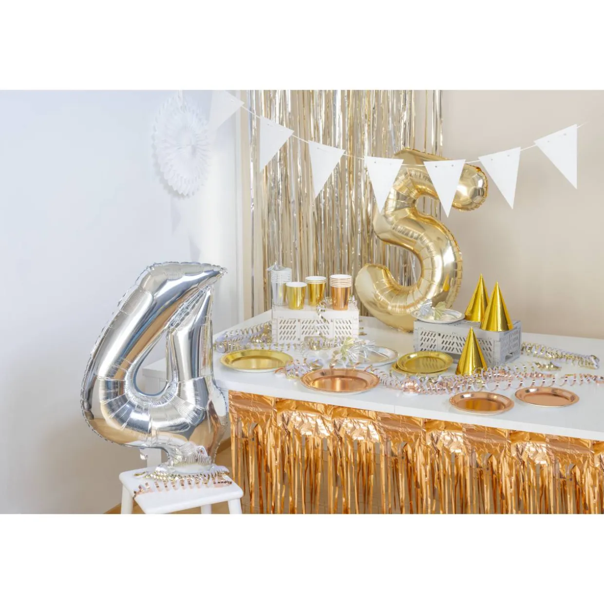 Pahvilautanen Let's Party 8 kpl 18 cm ruusukulta