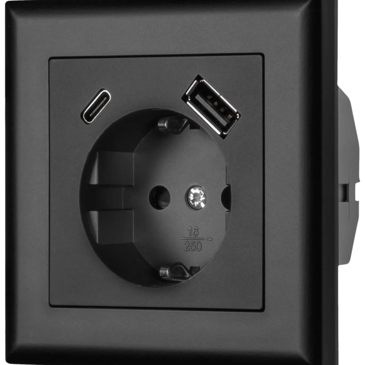 Pistorasia Fjord Schuko + USB A+C musta