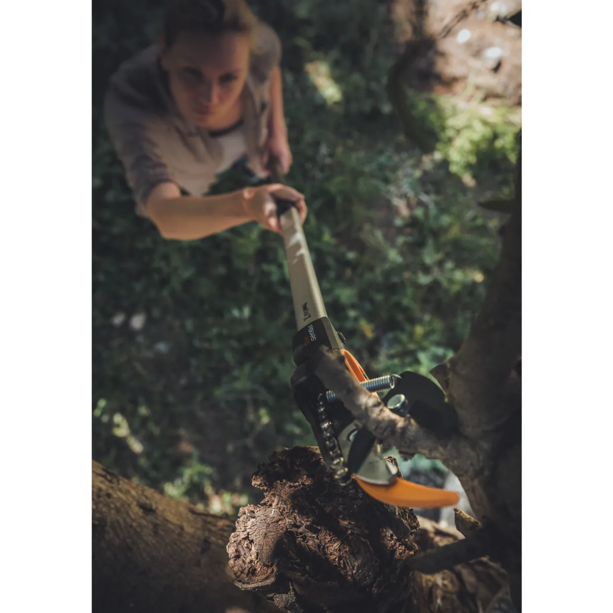Puutarhan monitoimileikkuri Fiskars PowerGear™X UPX82