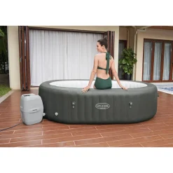 Ulkoporeallas Bestway Lay-Z-Spa Mauritius AirJet, 5-7 hengelle